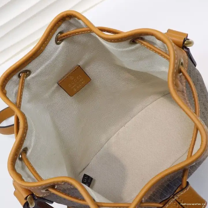 Fashionrepsfam ru Bags 20DJ570055 Gucci 0704